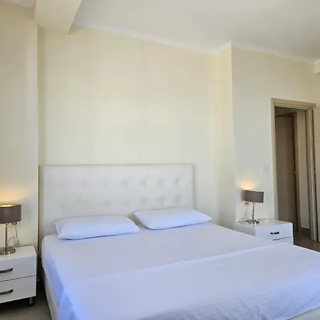 شقة Apartment In Saranda Near Sandy Beach