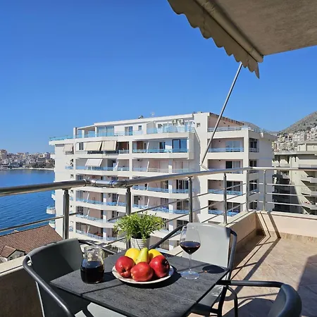 Apartment In Saranda Near Sandy Beach ساراندا
